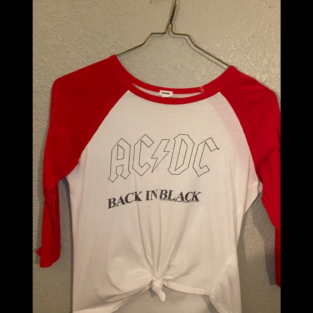 Garage ACDC top